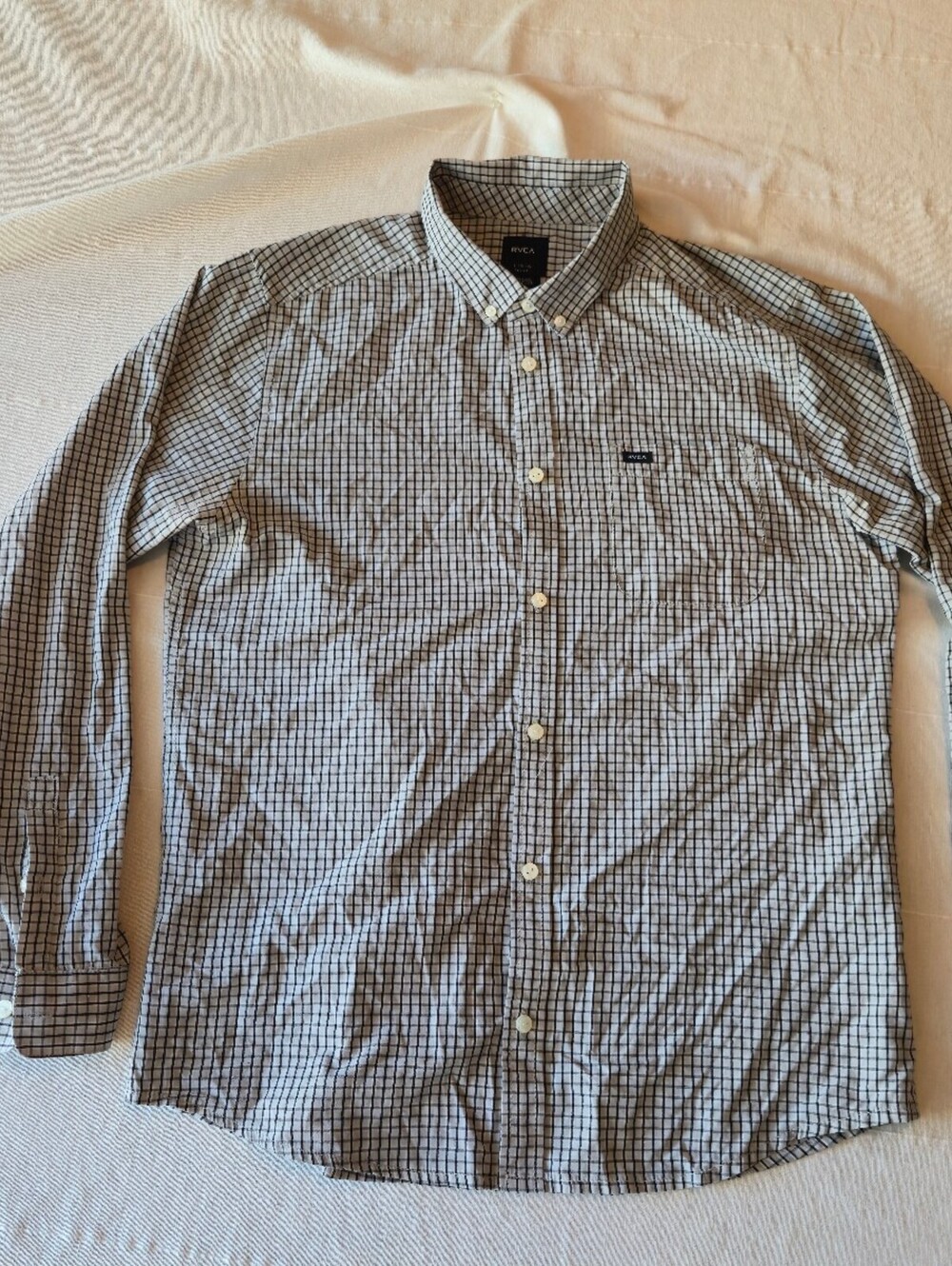 RVCA Men's Slim Fit Large Button-Up Checkered Shirt